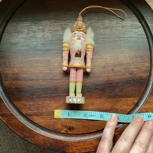 Unbranded: Pink Nutcracker Holiday/Christmas Ornament- - Picture 9 of 9